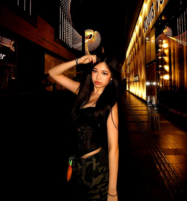 joycee.e instagram image archive image