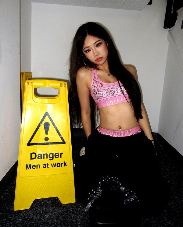 joycee.e instagram image archive image