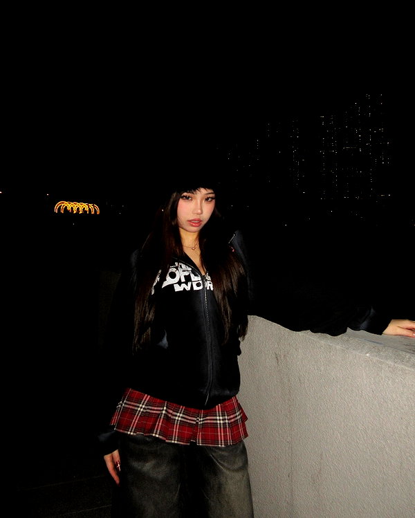 joycee.e instagram image archive image