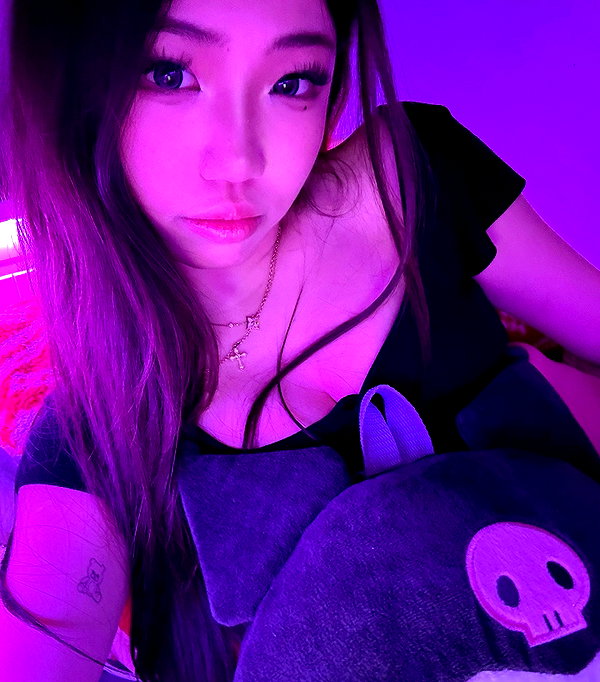 joycee.e instagram image archive image