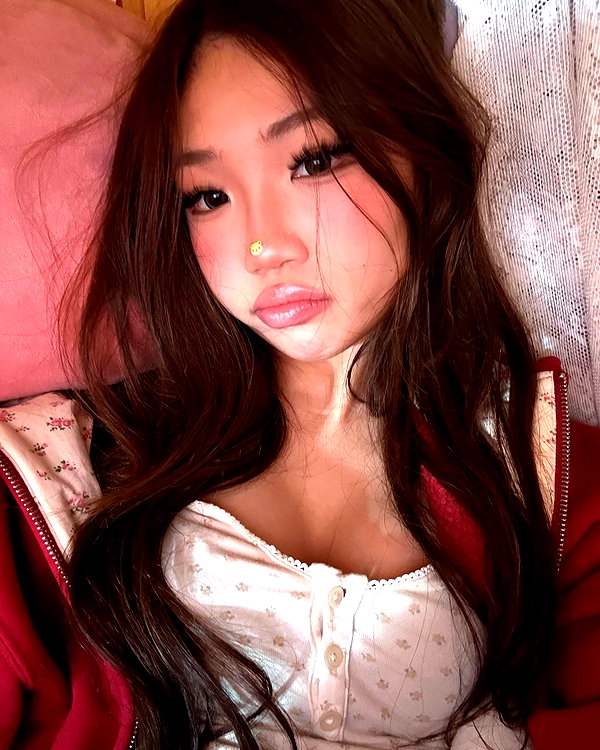 joycee.e instagram image archive image