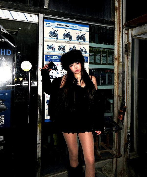 joycee.e instagram image archive image