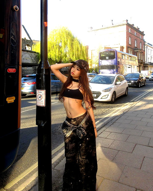 joycee.e instagram image archive image