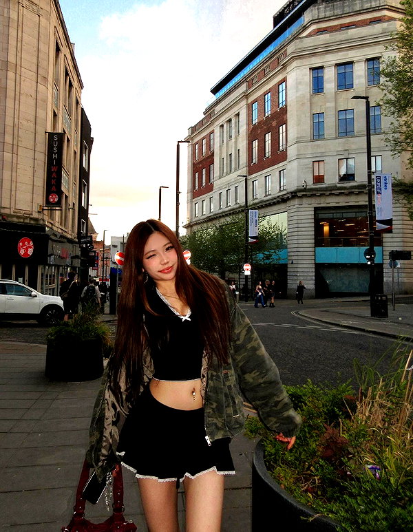 joycee.e instagram image archive image
