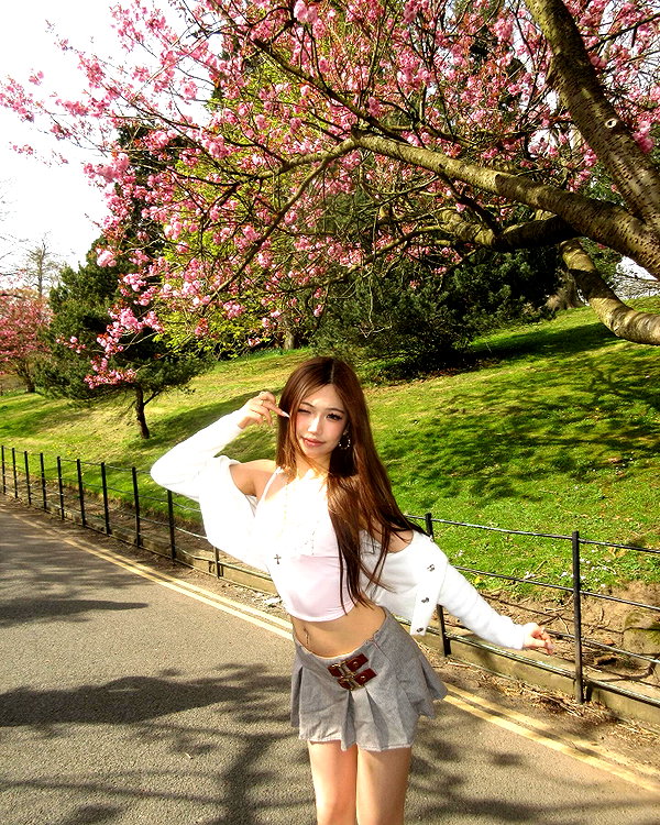joycee.e instagram image archive image