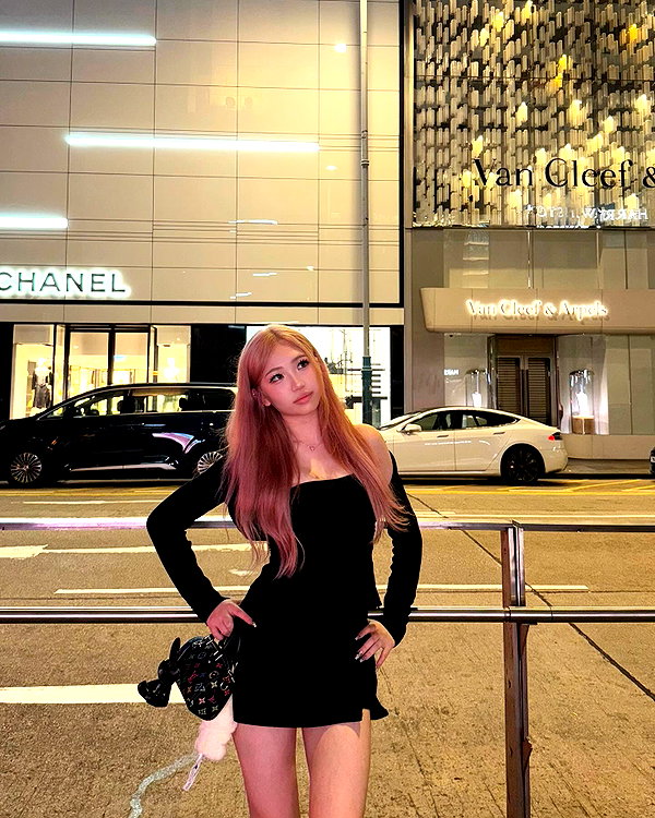 joycee.e instagram image archive image