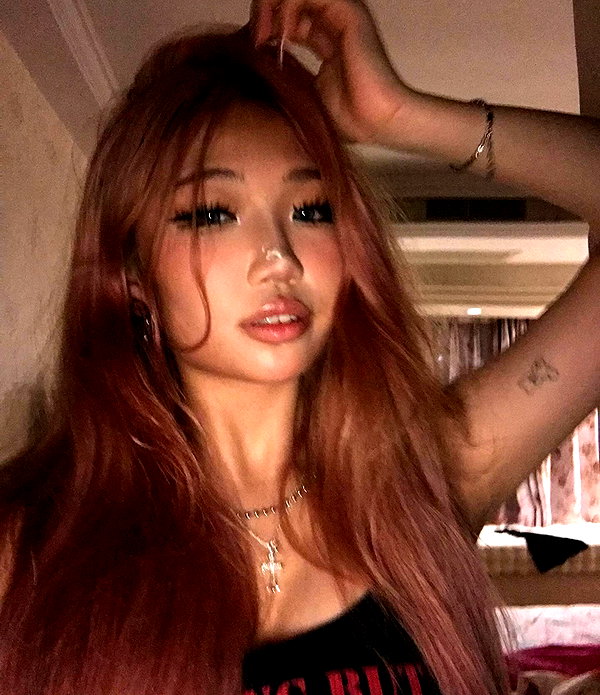 joycee.e instagram image archive image