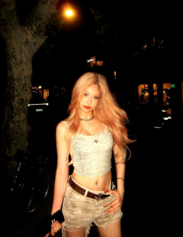 joycee.e instagram image archive image