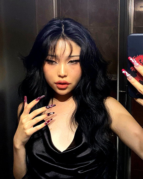 juilovelee instagram image archive image