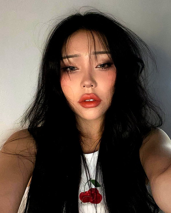 juilovelee instagram image archive image