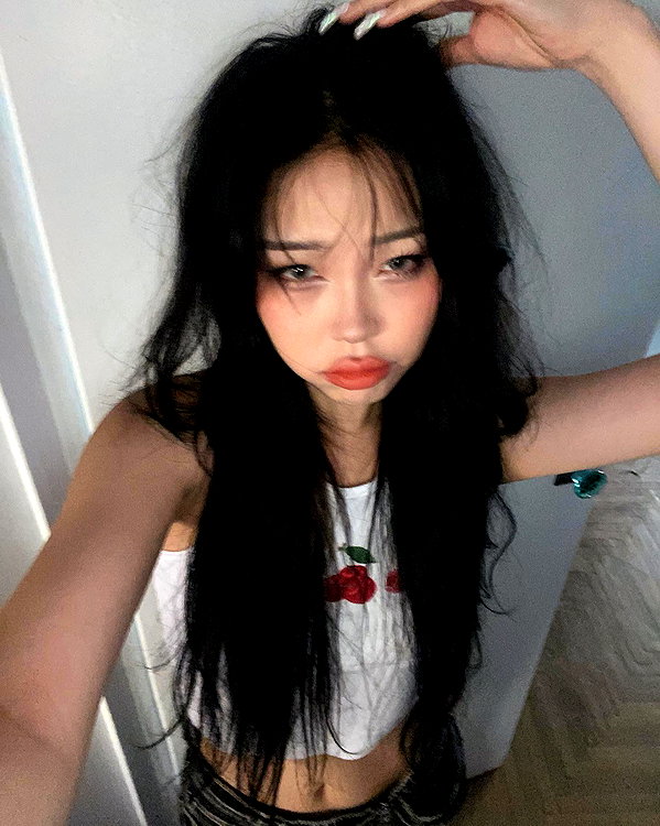 juilovelee instagram image archive image