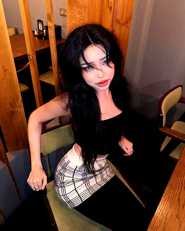 juilovelee instagram image archive image
