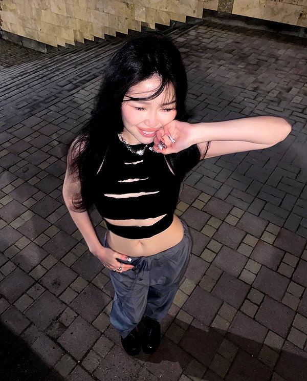 juilovelee instagram image archive image