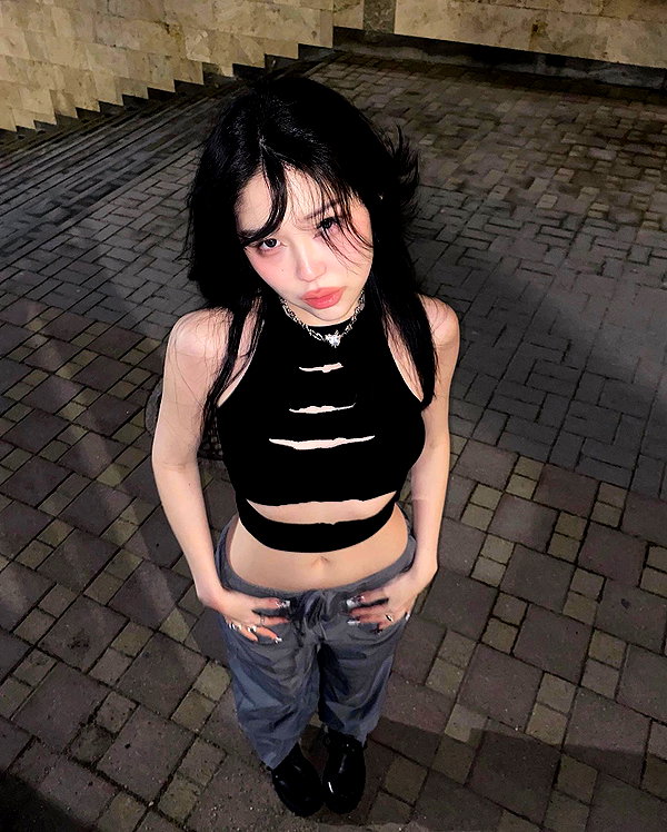 juilovelee instagram image archive image