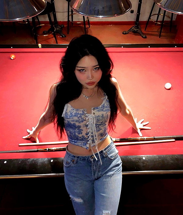 juilovelee instagram image archive image
