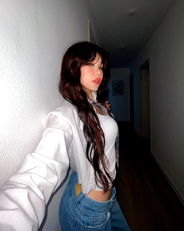 juilovelee instagram image archive image