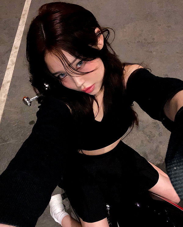juilovelee instagram image archive image