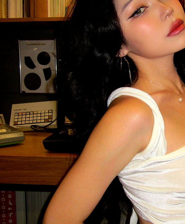juilovelee instagram image archive image