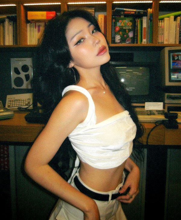 juilovelee instagram image archive image