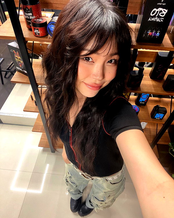 juilovelee instagram image archive image