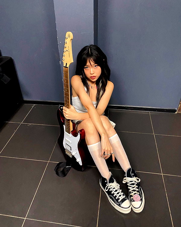 juilovelee instagram image archive image
