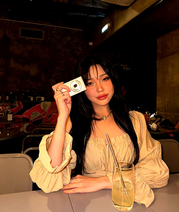 juilovelee instagram image archive image
