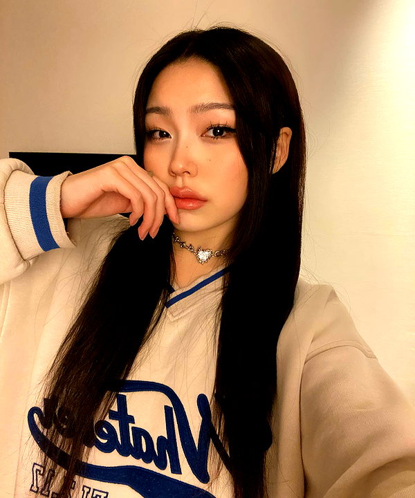juilovelee instagram image archive image