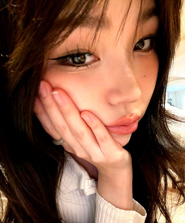 juilovelee instagram image archive image