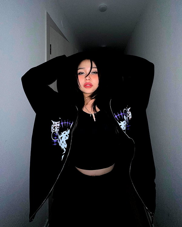 juilovelee instagram image archive image