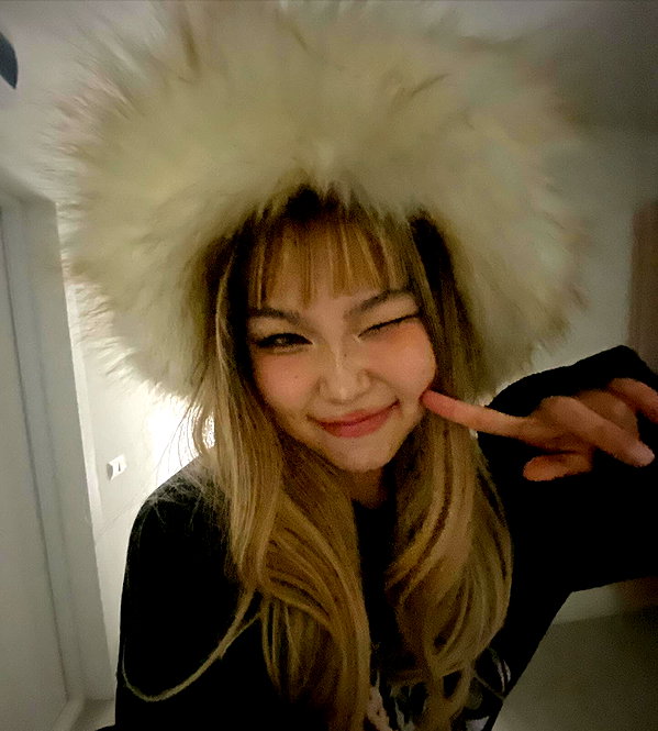 juilovelee instagram image archive image