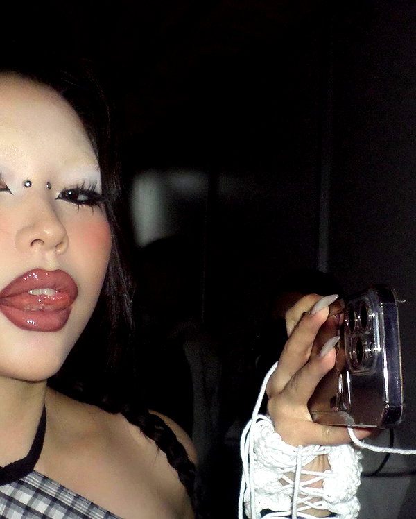 juilovelee instagram image archive image