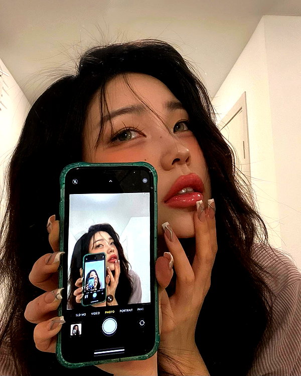 juilovelee instagram image archive image