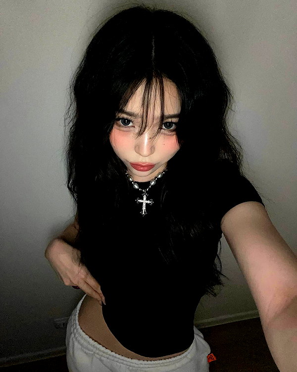 juilovelee instagram image archive image
