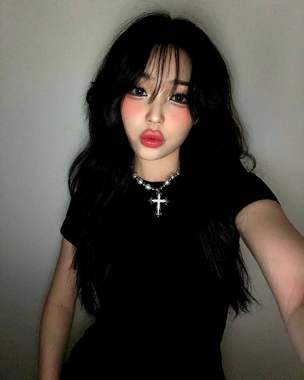 juilovelee instagram image archive image