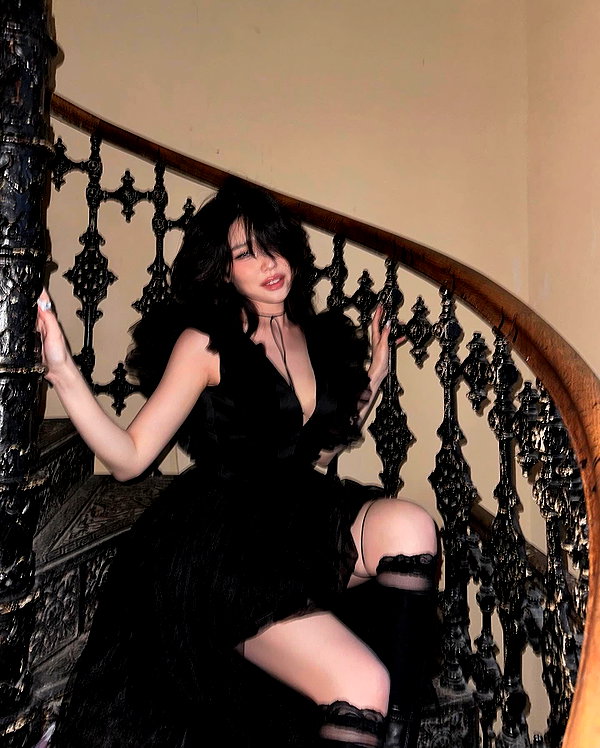 juilovelee instagram image archive image