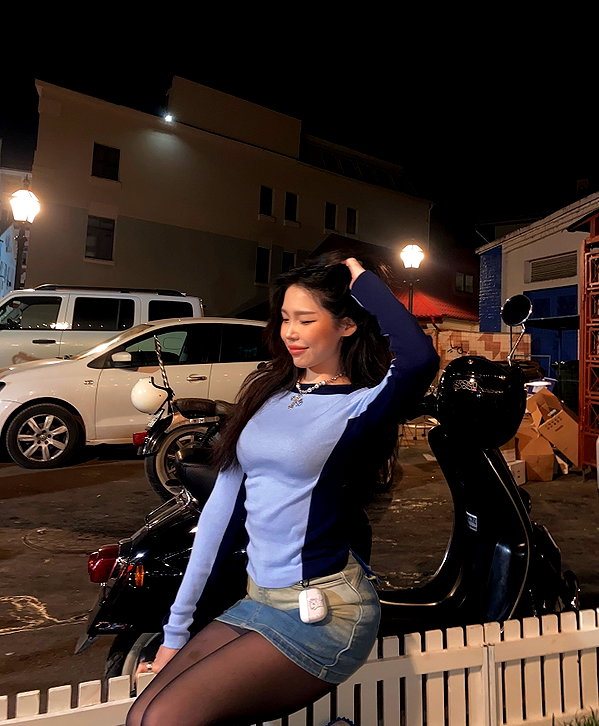 juilovelee instagram image archive image