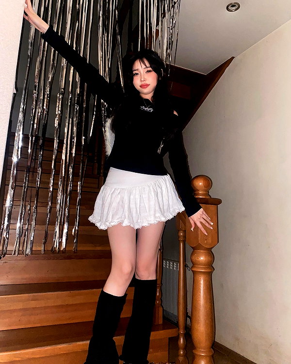 juilovelee instagram image archive image
