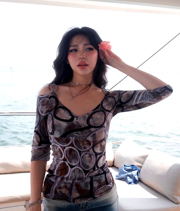 juilovelee instagram image archive image