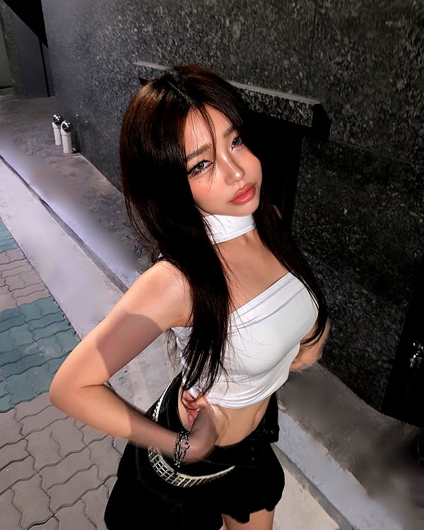 juilovelee instagram image archive image