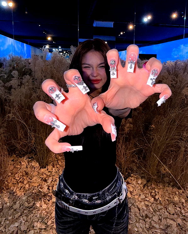 juilovelee instagram image archive image