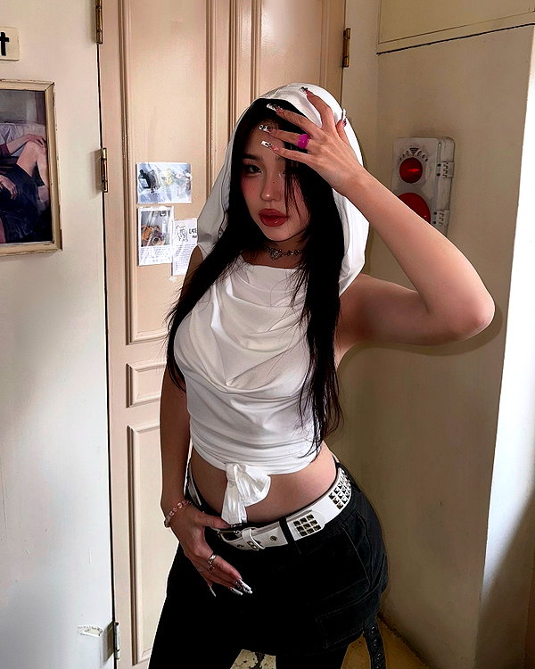 juilovelee instagram image archive image