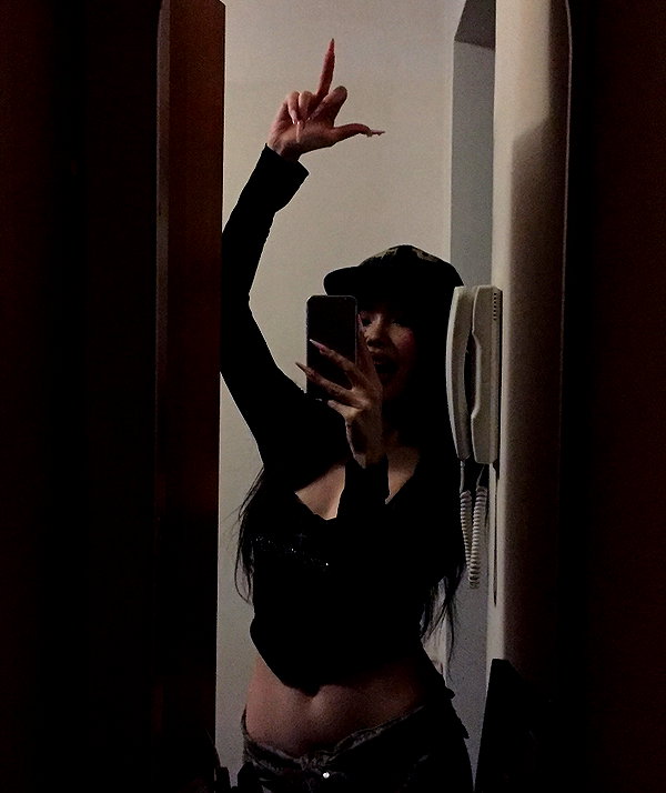 juilovelee instagram image archive image