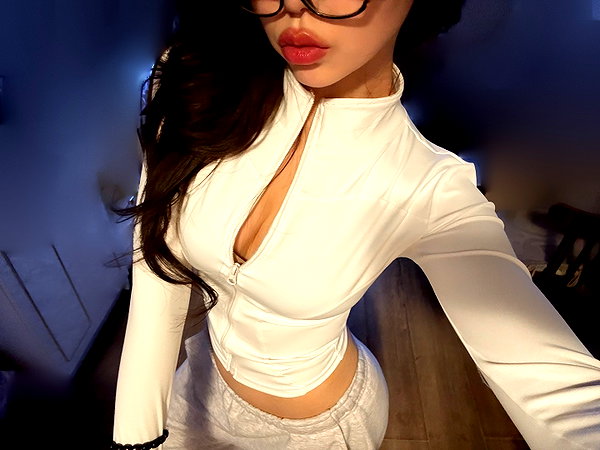 juilovelee instagram image archive image