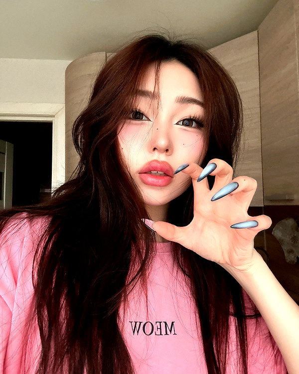 juilovelee instagram image archive image