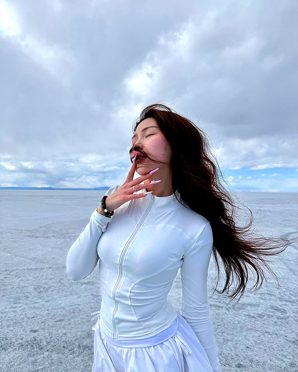juilovelee instagram image archive image