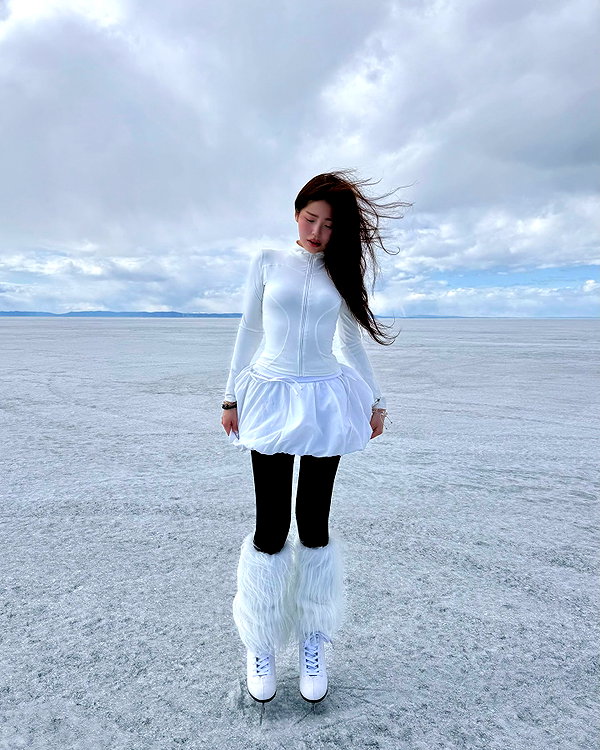 juilovelee instagram image archive image