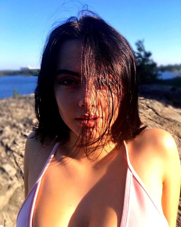 juliaaburch instagram image archive image