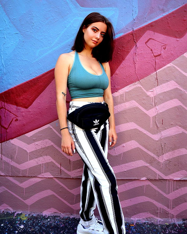 juliaaburch instagram image archive image