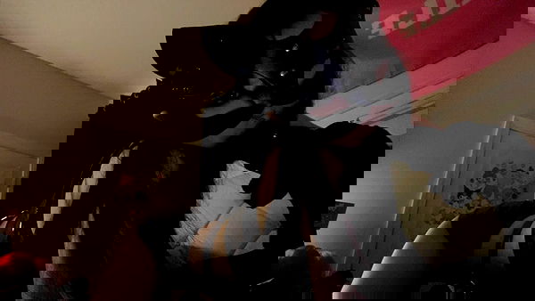 juliaelzz juliaelzz archive image