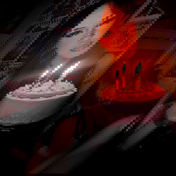 juliaelzz juliaelzz archive image